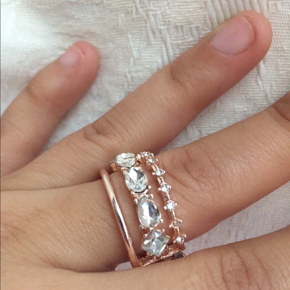 Ring - Picture 4 of 5